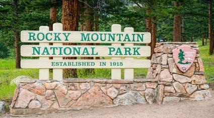 Rocky Mountain National Park sign